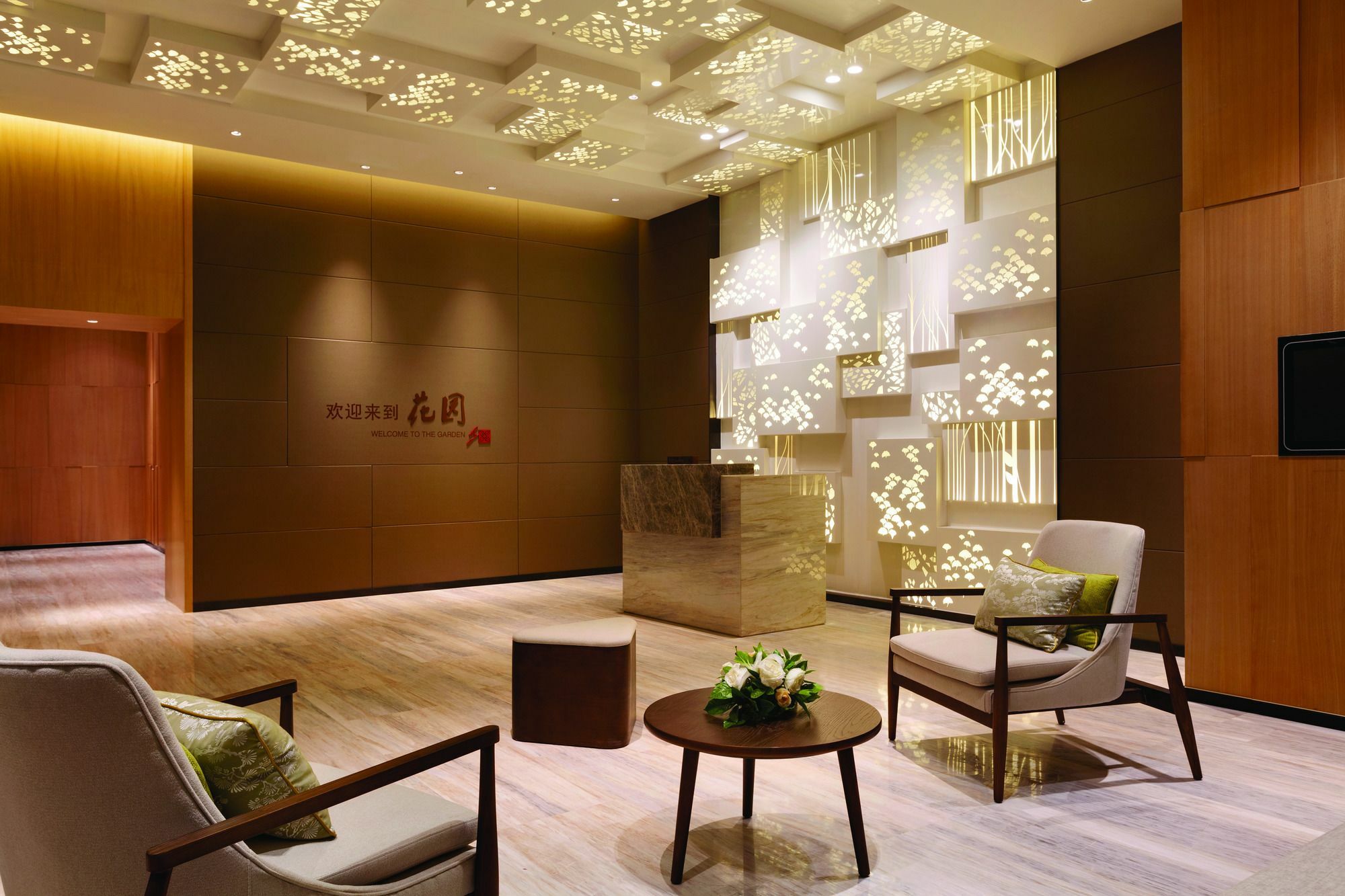 Hilton Garden Inn Dandong Exteriör bild